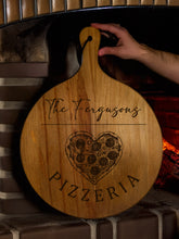 Load image into Gallery viewer, Pizza Serving Board - Pizzeria - Heart - personalised with names
